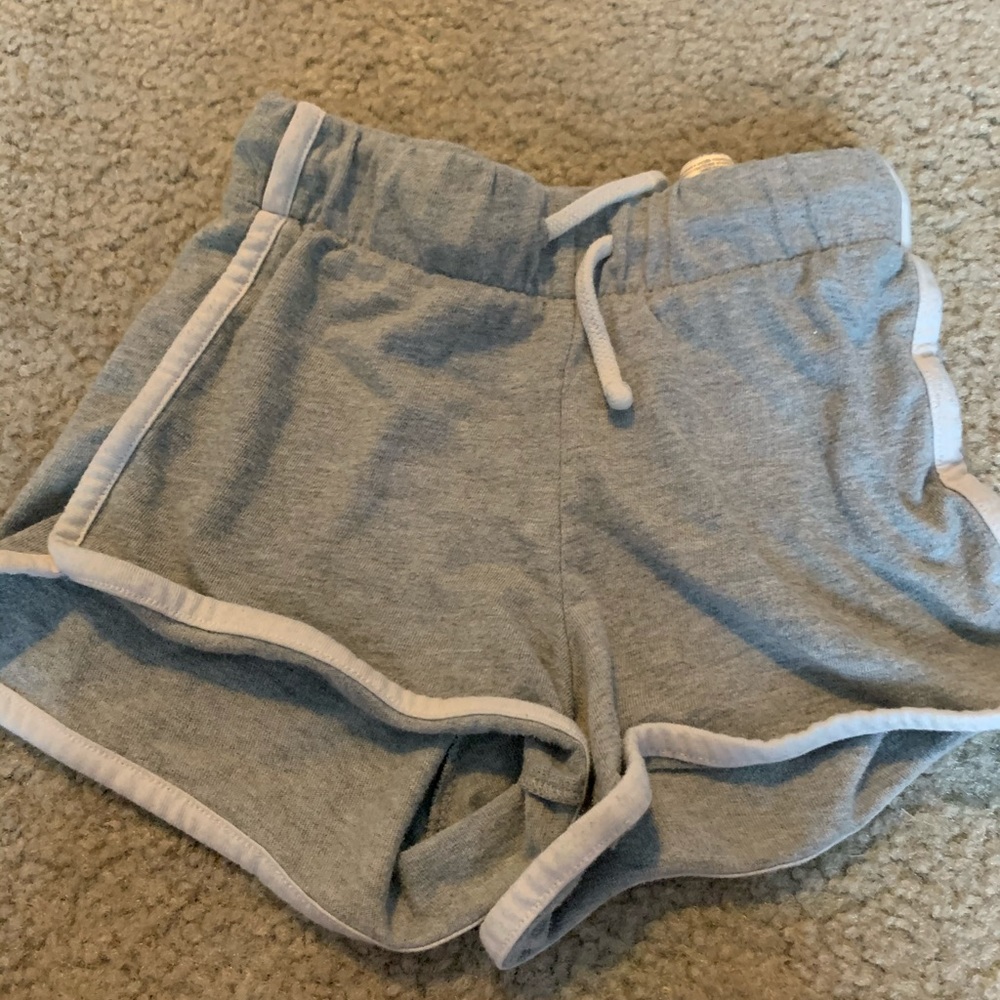 girls old navy cheerleader shorts